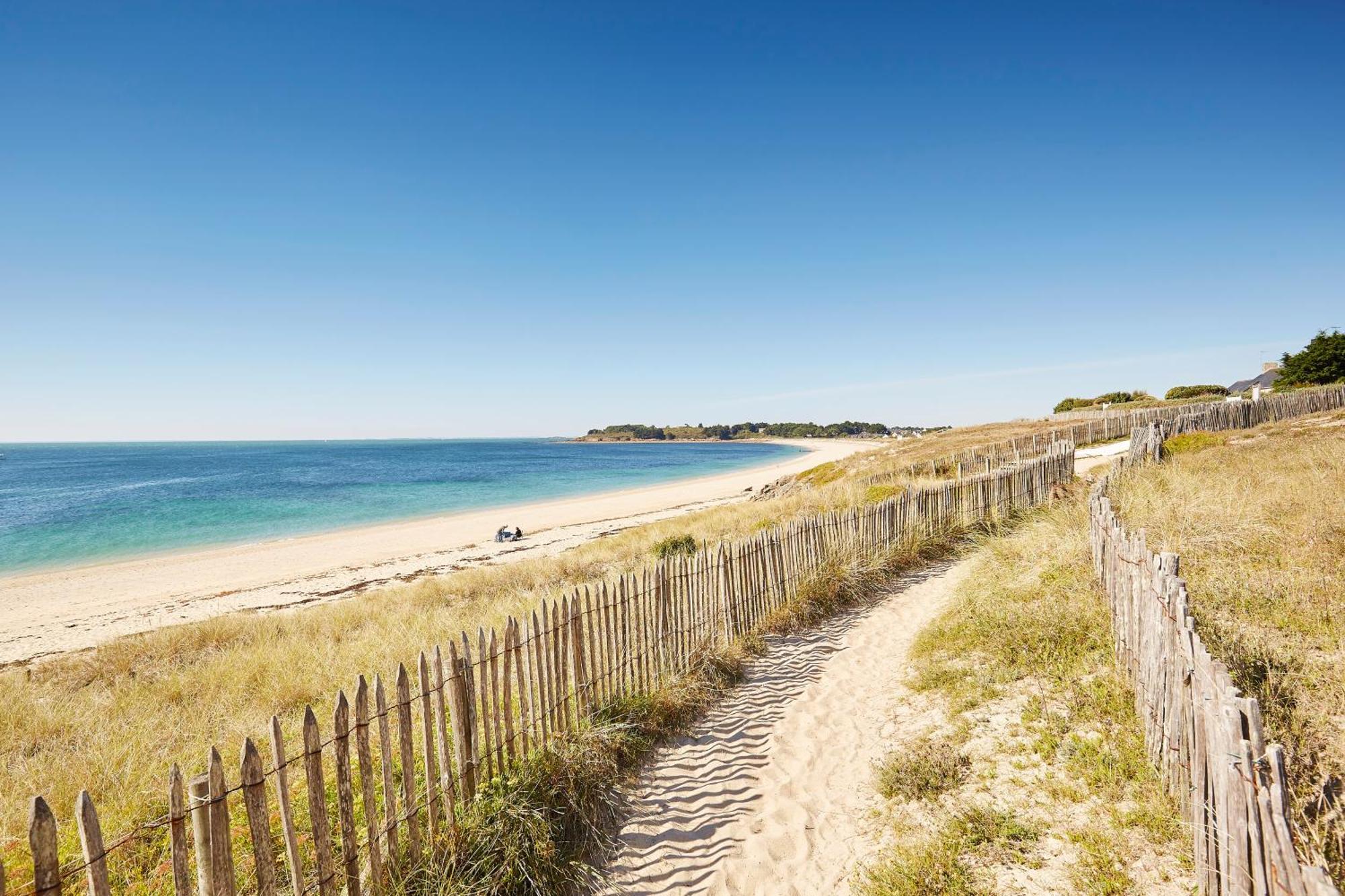 Miramar La Cigale Hotel Thalasso&Spa Arzon Esterno foto